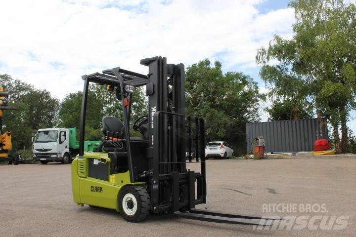 Clark GTX16 Misc Forklifts
