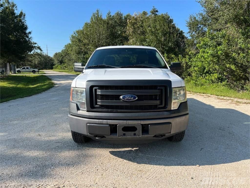 Ford F-150 Pickup Trucks