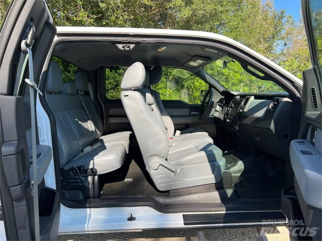 Ford F-150 Pickup Trucks