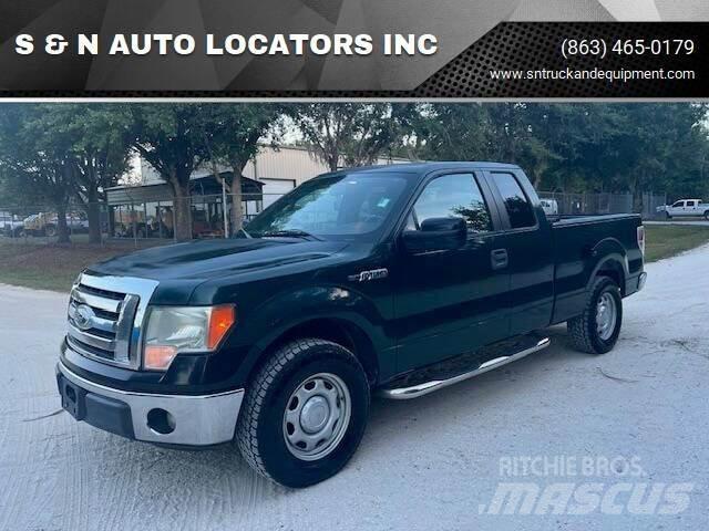 Ford F-150 Pickup Trucks
