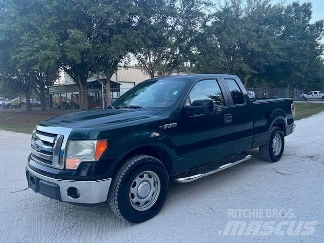 Ford F-150 Pickup Trucks
