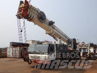 Grove GMK 5100 Mobile and all terrain cranes