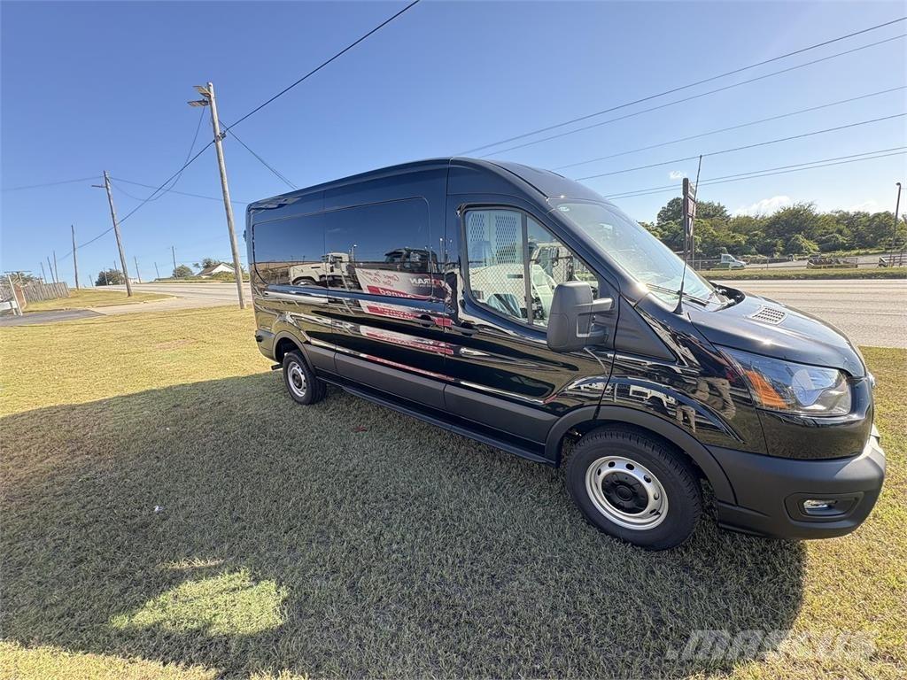 FRD 250 TRANS Box trucks