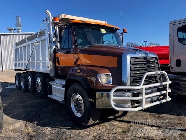 Freightliner 114SD Cab & Chassis Trucks