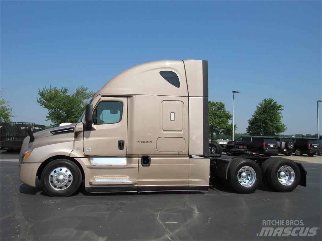 Freightliner CA126SLP Conventional Trucks / Tractor Trucks