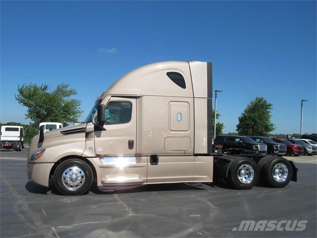 Freightliner CA126SLP Conventional Trucks / Tractor Trucks