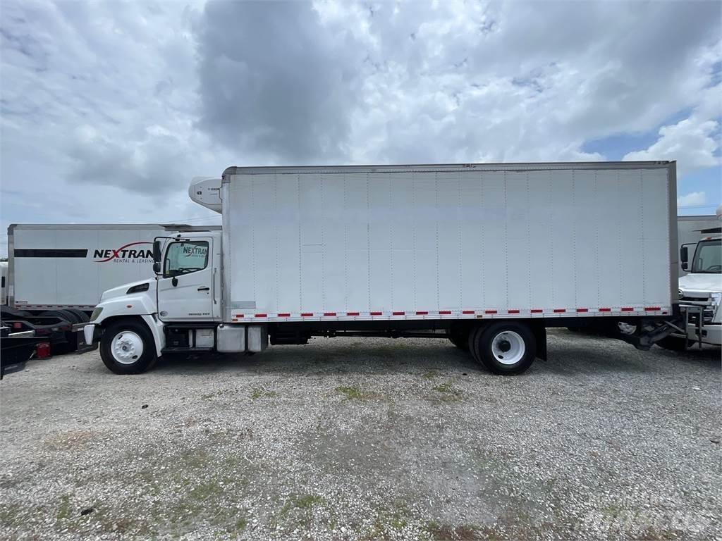 Hino 338 Box trucks