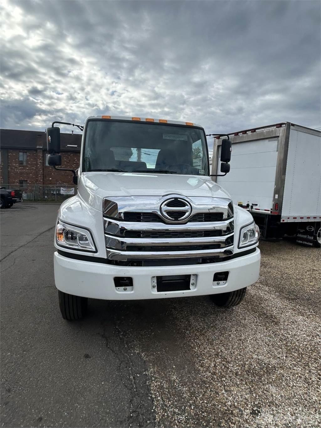 Hino L6 Box trucks