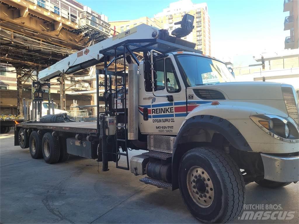 International 7600 Other Trucks