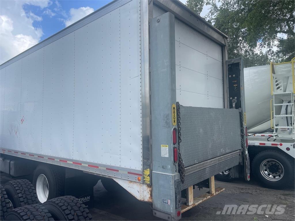 Isuzu FTR Box trucks
