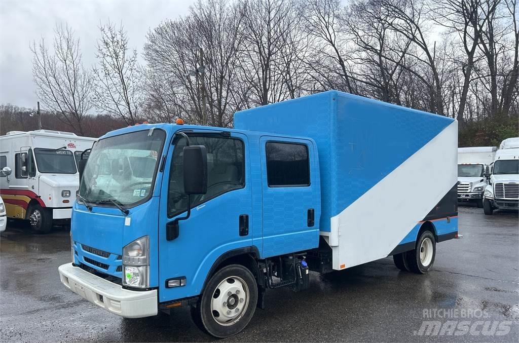 Isuzu NRR Box trucks