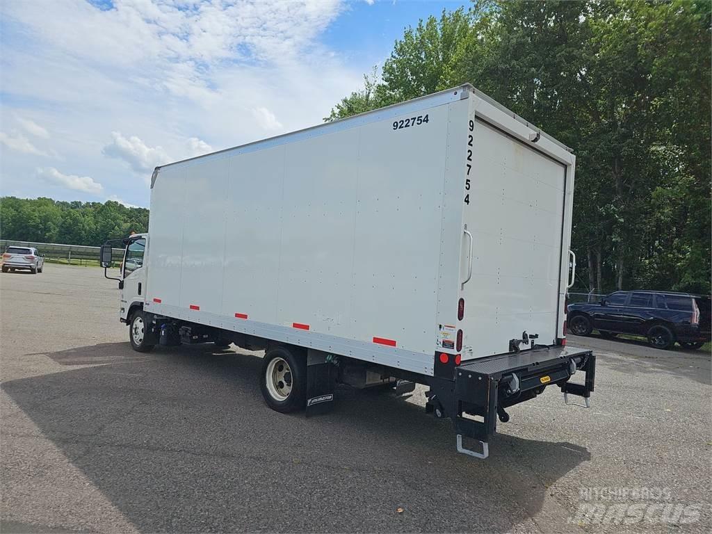 Isuzu NRR Box trucks