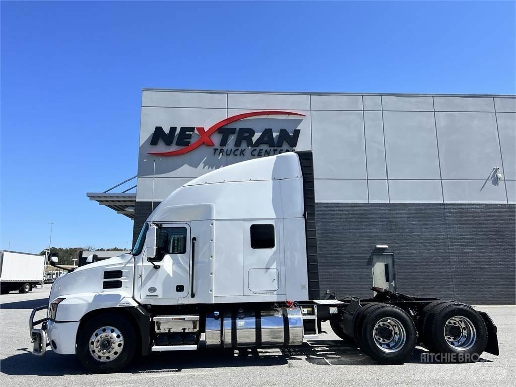 Mack AN64T Conventional Trucks / Tractor Trucks