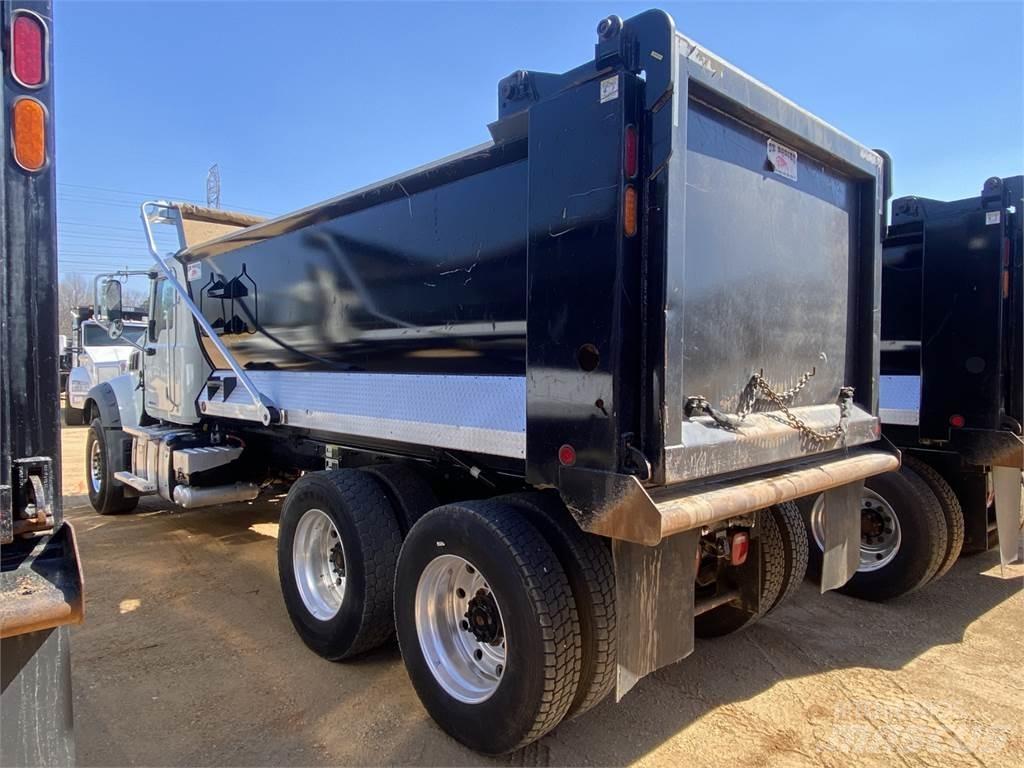 Mack GR64F Dump Trucks