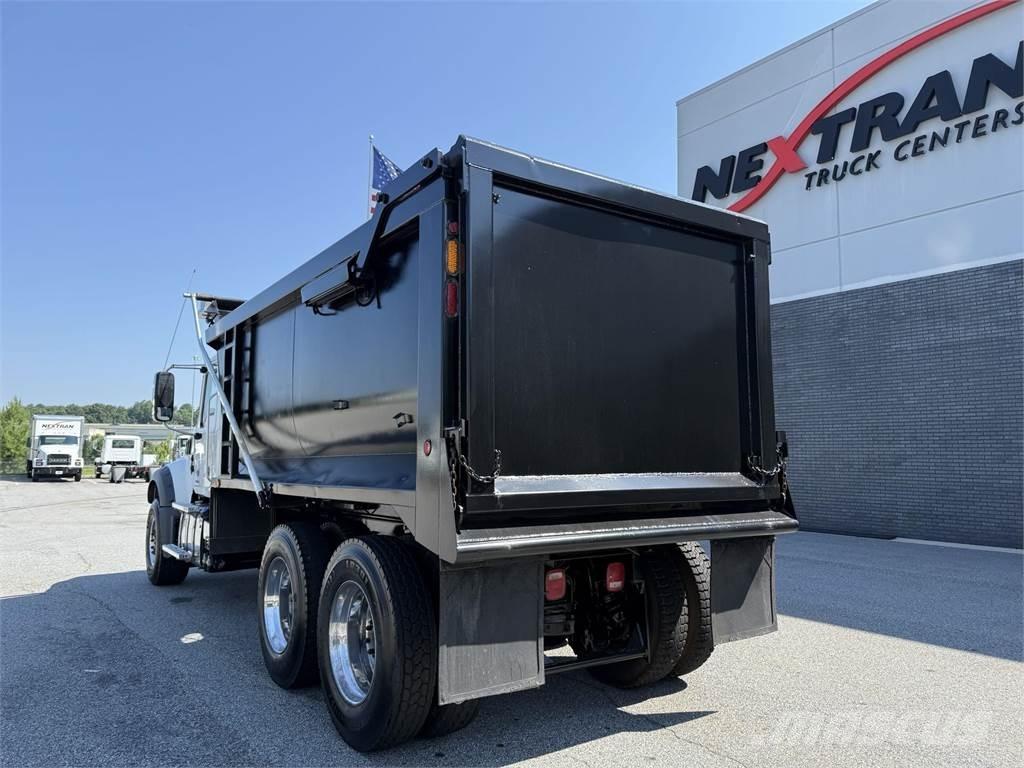 Mack GR64F Dump Trucks