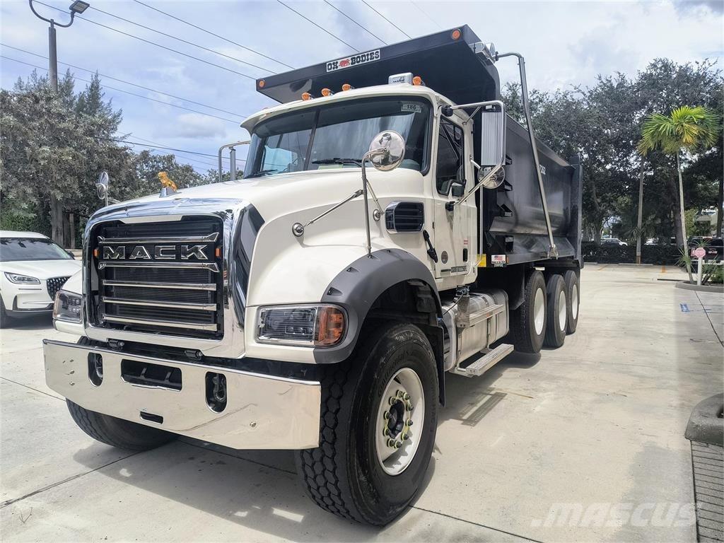 Mack GR64FR Dump Trucks