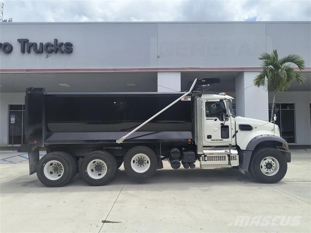 Mack GR64FR Dump Trucks