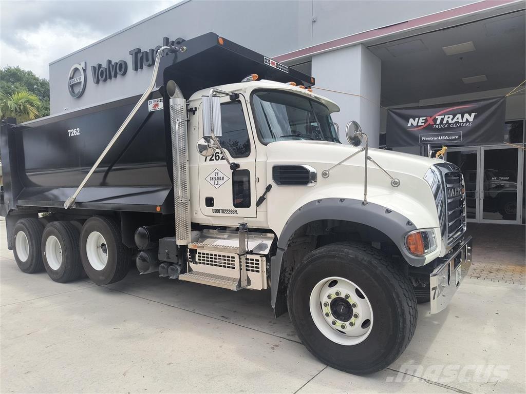Mack GR64FR Dump Trucks