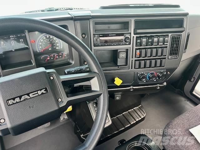 Mack MD6 42R Cab & Chassis Trucks
