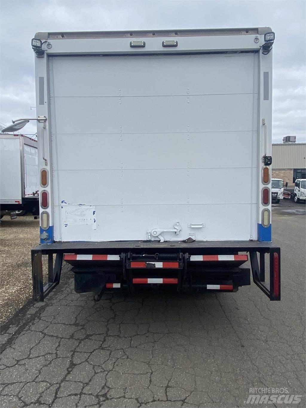Supreme 14 foot Other Trucks