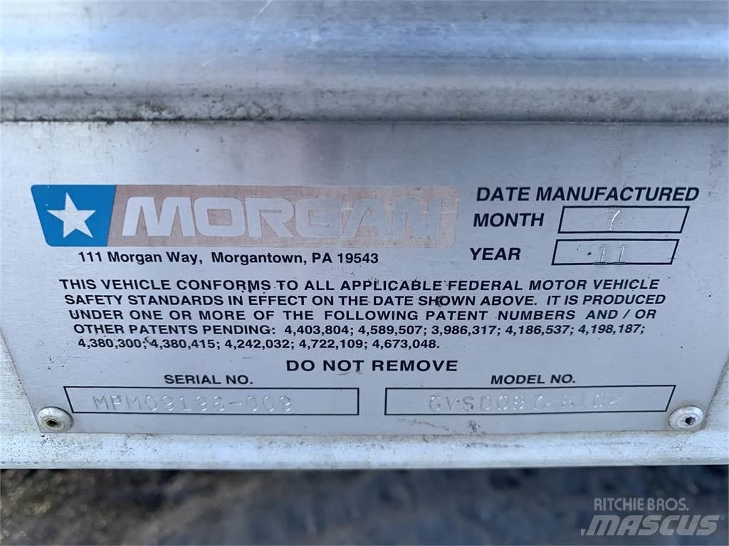  Used Box 26 Foot Other Trucks