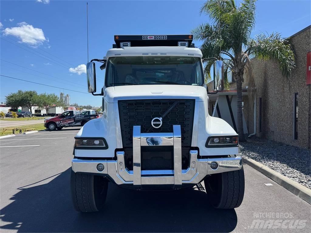 Volvo VHD84F300 Other Trucks