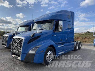 Volvo VNL64T760 Conventional Trucks / Tractor Trucks