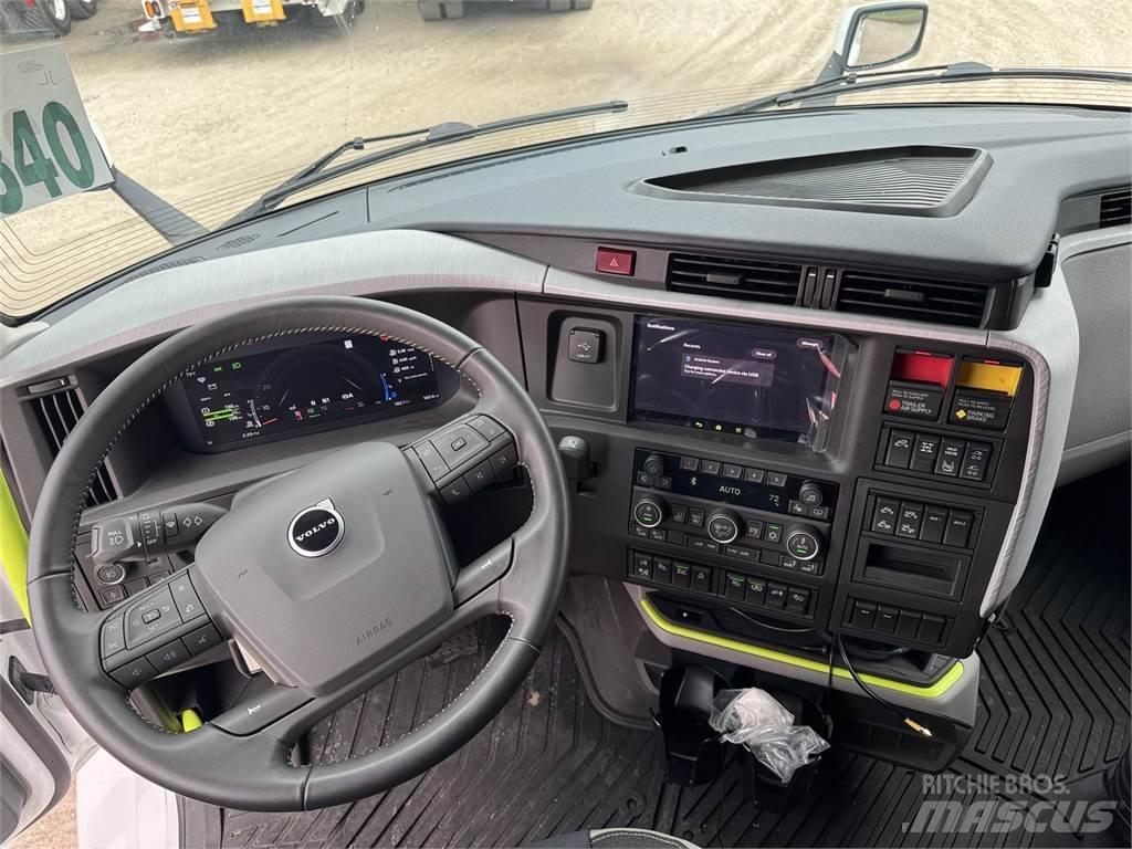 Volvo VNL64T860 Conventional Trucks / Tractor Trucks