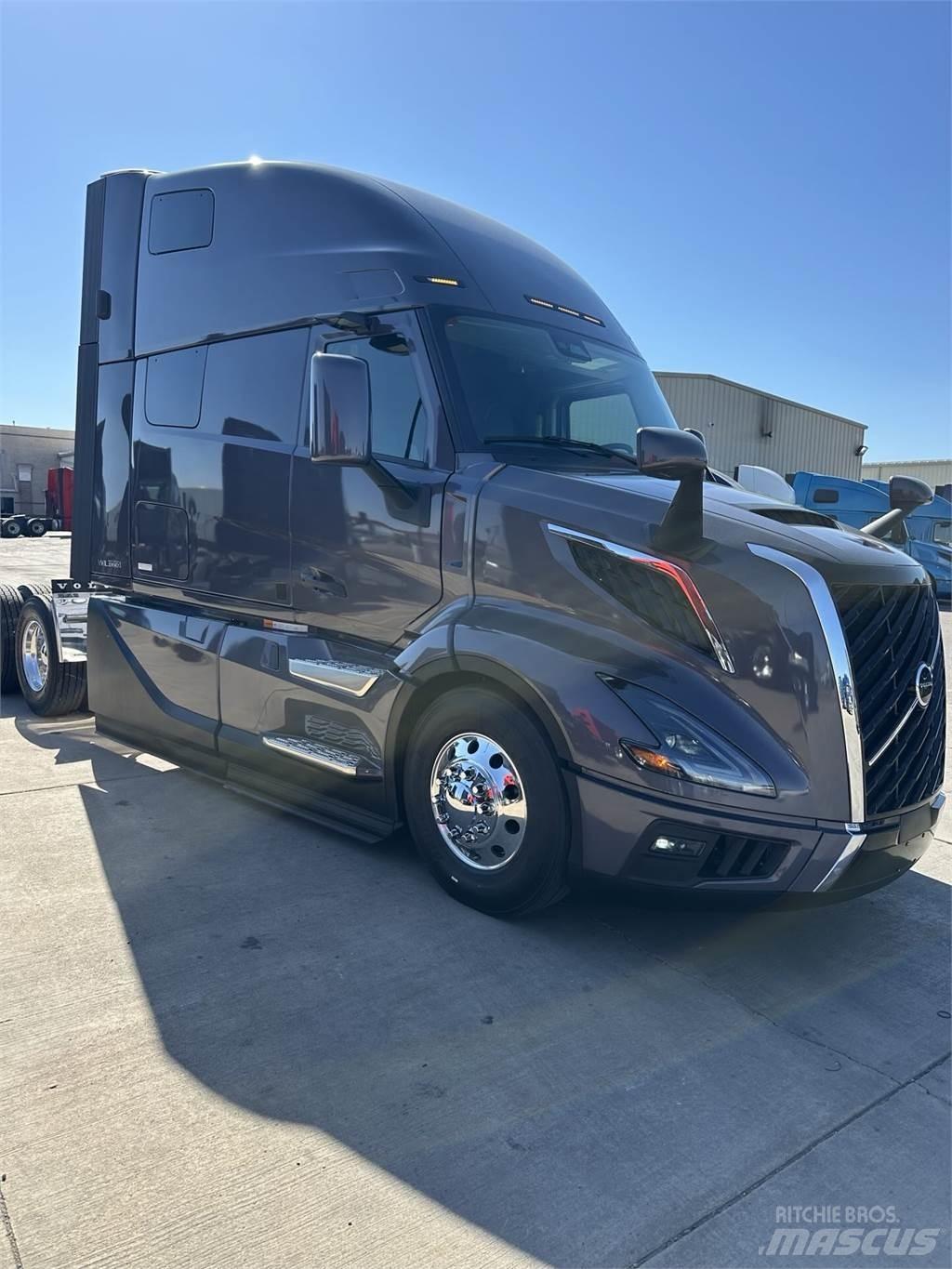 Volvo VNL64T860 Conventional Trucks / Tractor Trucks