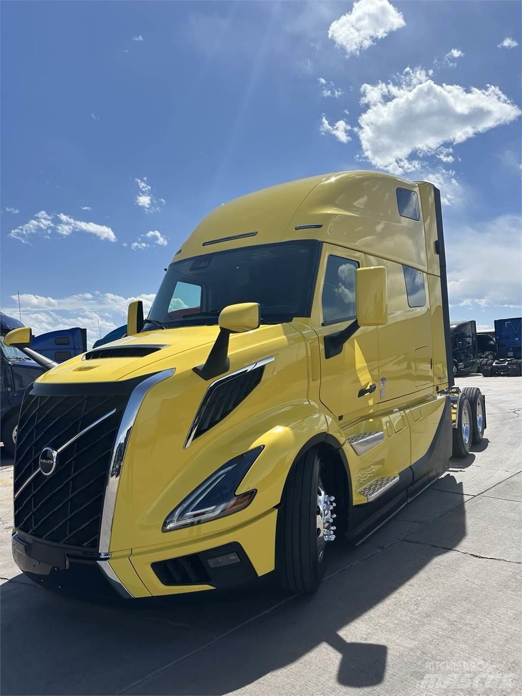 Volvo VNL64T860 Conventional Trucks / Tractor Trucks