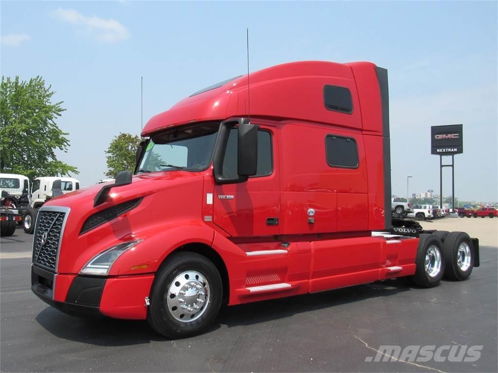 Volvo VNL64T860 Conventional Trucks / Tractor Trucks