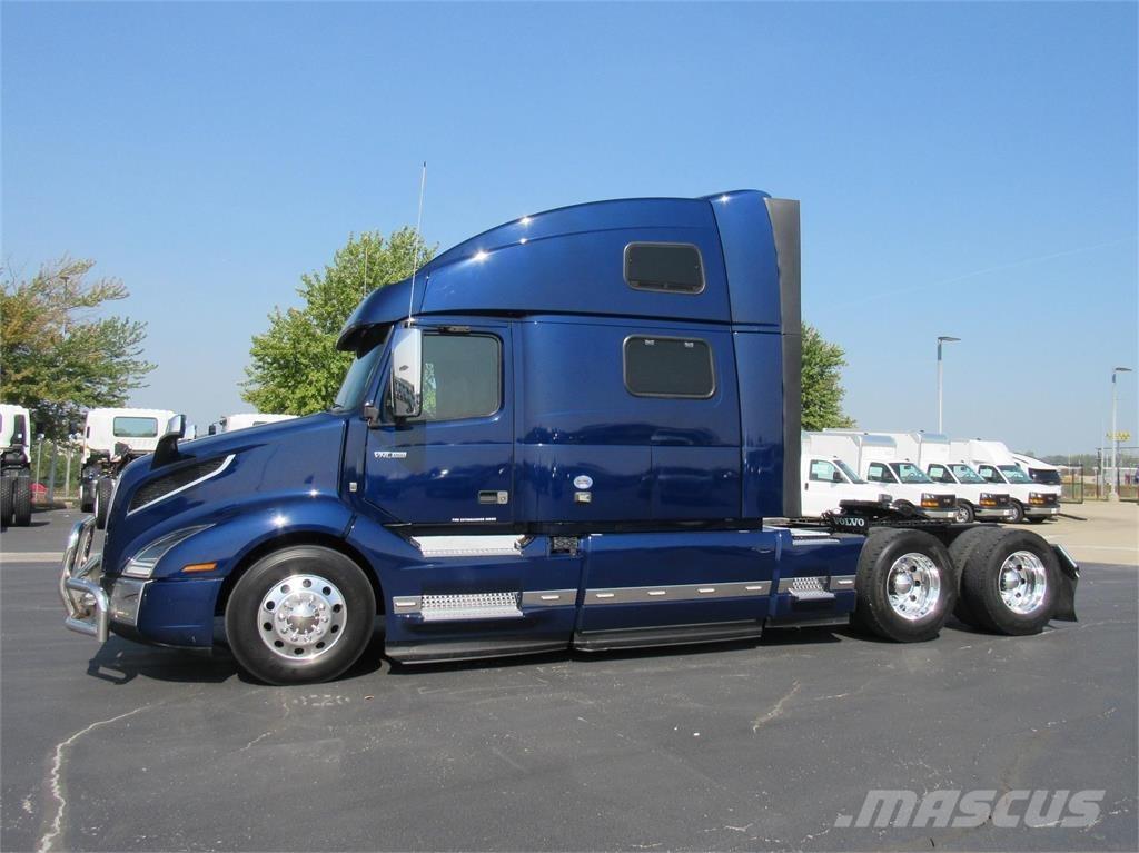 Volvo VNL64T860 Conventional Trucks / Tractor Trucks