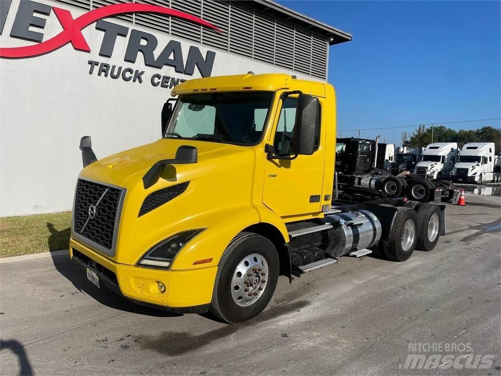 Volvo VNR64T Conventional Trucks / Tractor Trucks
