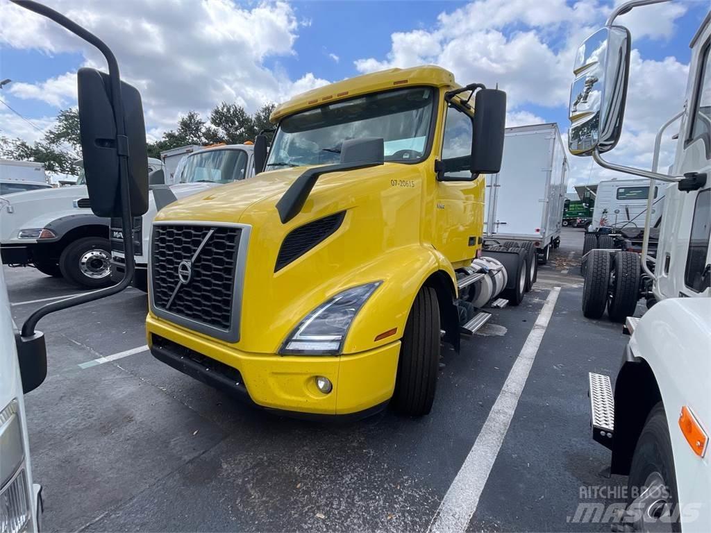 Volvo VNR64T300 Conventional Trucks / Tractor Trucks