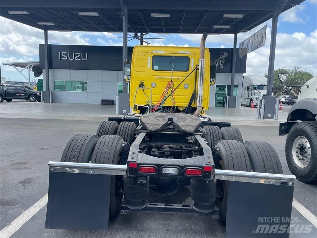 Volvo VNR64T300 Conventional Trucks / Tractor Trucks