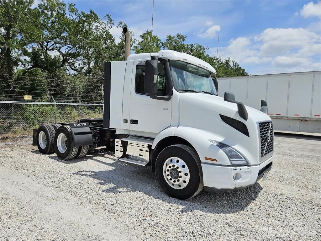 Volvo VNR64T300 Conventional Trucks / Tractor Trucks