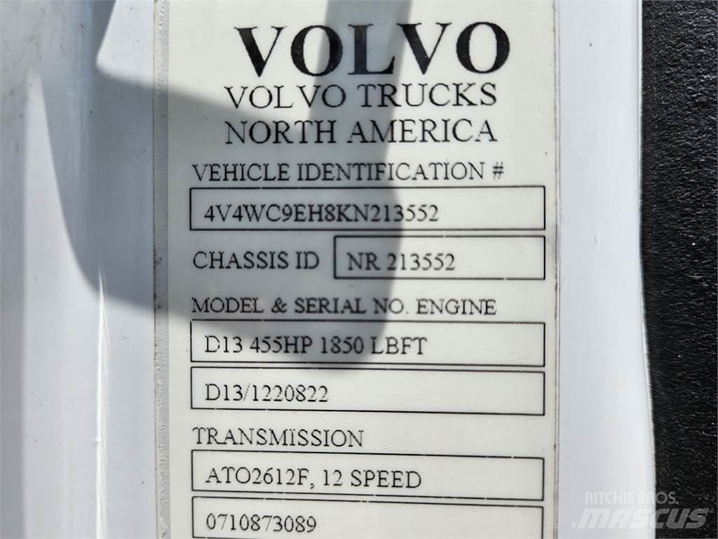 Volvo VNR64T300 Conventional Trucks / Tractor Trucks
