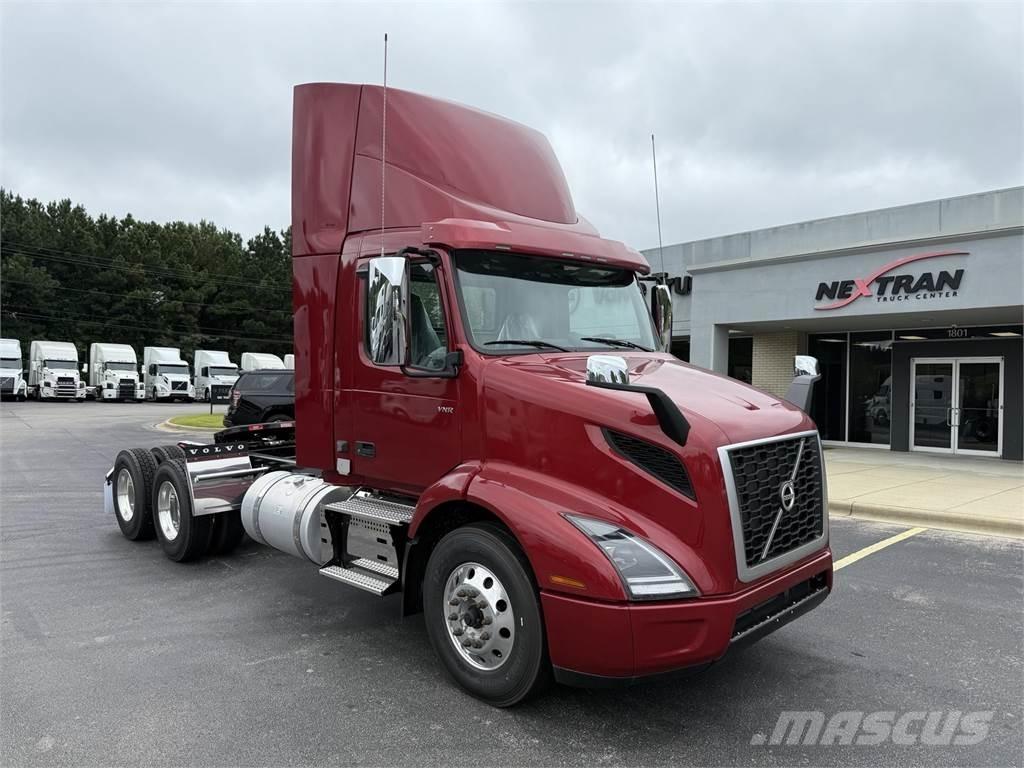 Volvo VNR64T300 Conventional Trucks / Tractor Trucks