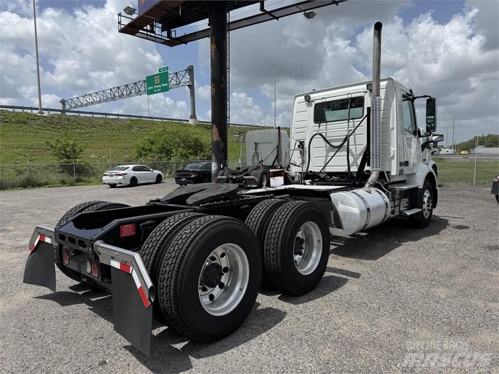 Volvo VNR64T300 Conventional Trucks / Tractor Trucks