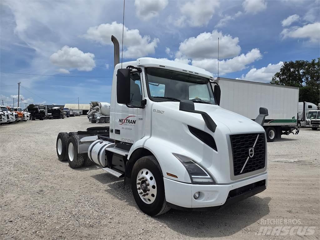 Volvo VNR64T300 Conventional Trucks / Tractor Trucks