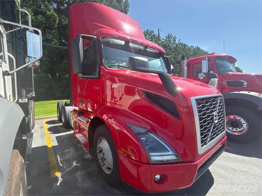 Volvo VNR64T300 Conventional Trucks / Tractor Trucks
