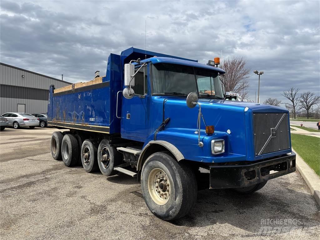 Volvo WG64T Dump Trucks