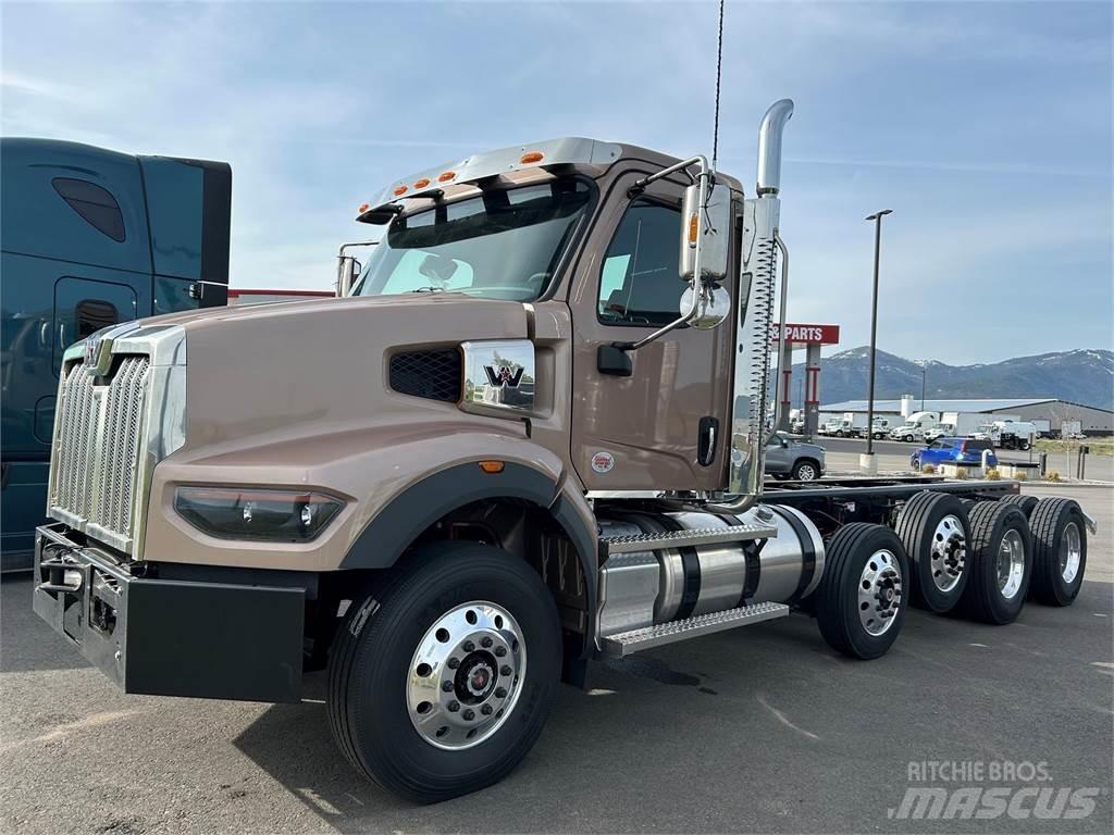 Western Star 49X Dump Trucks