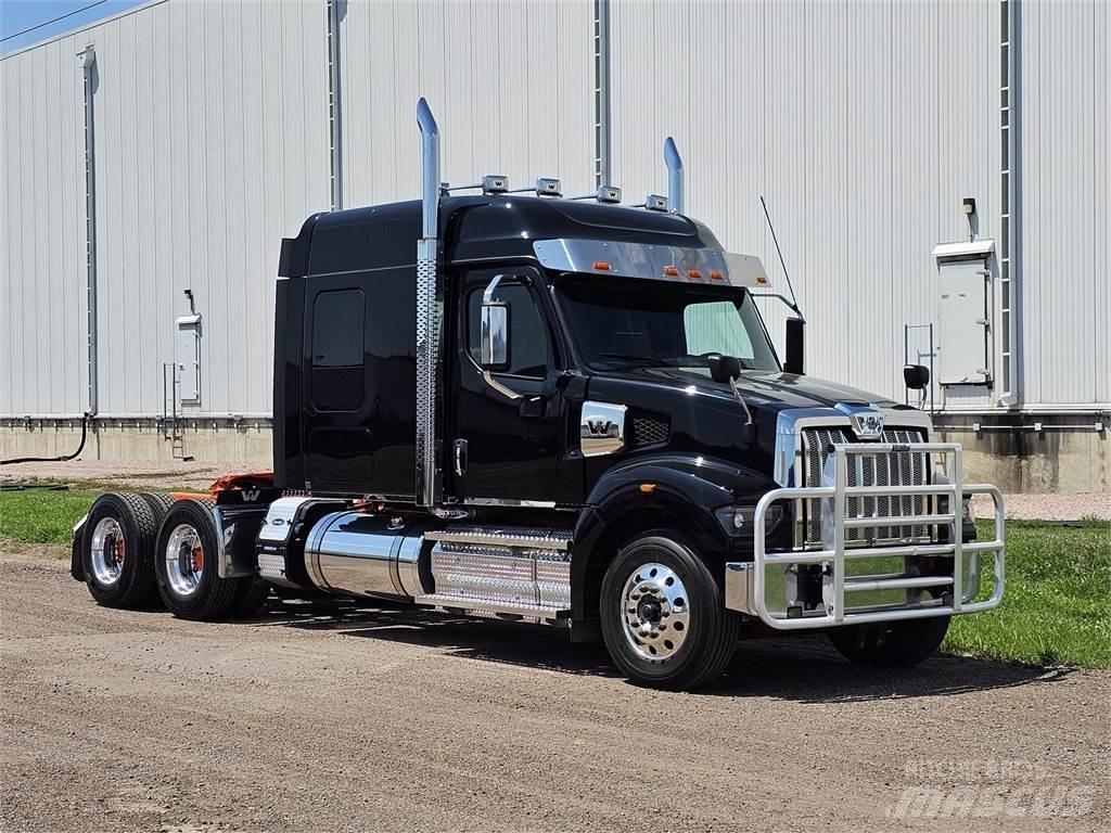 Western Star 49X Conventional Trucks / Tractor Trucks
