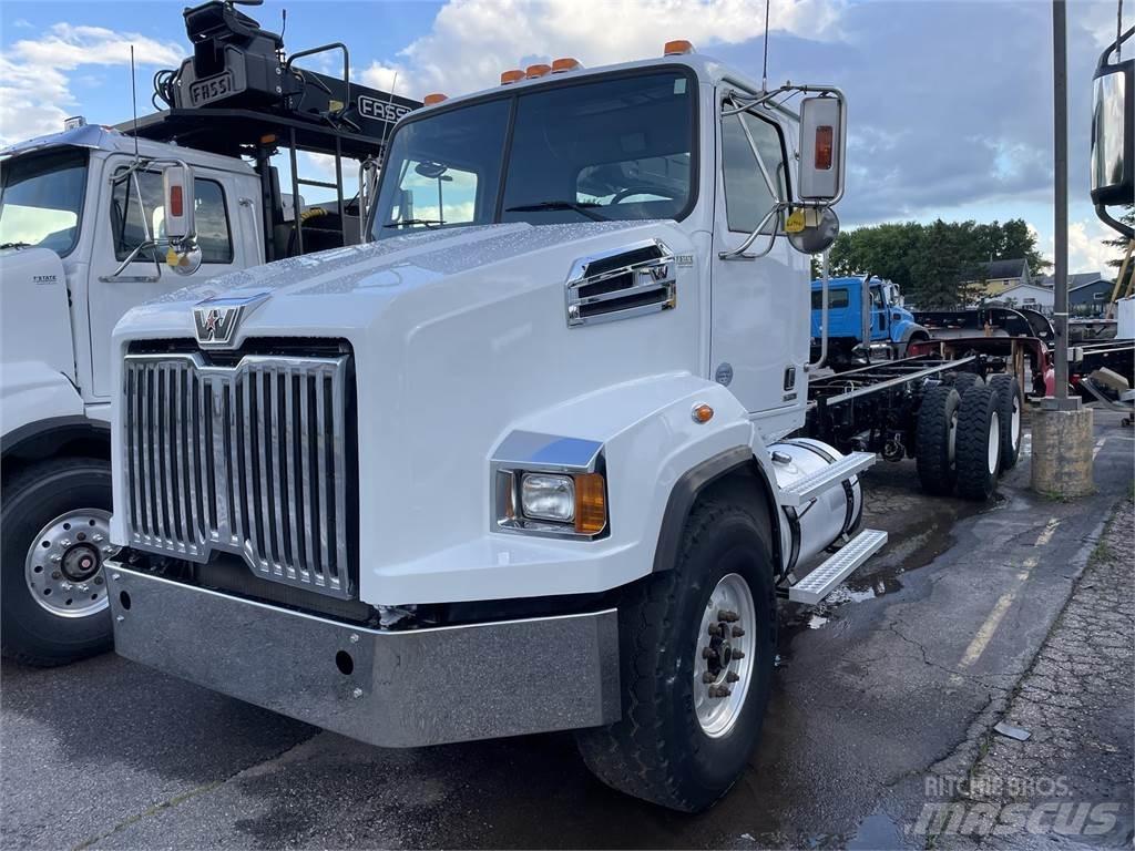 Wstar 4700SB Other Trucks