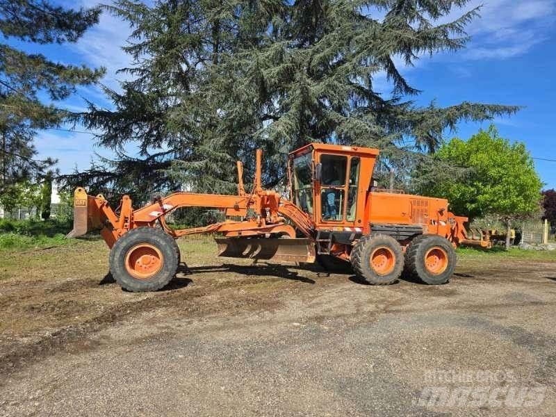 CAT 12H Motor Graders