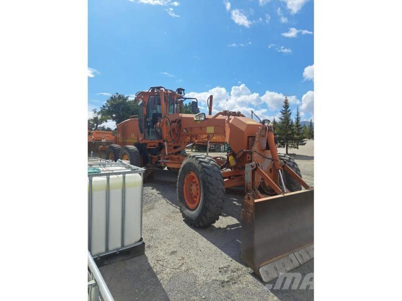 CAT 12M Motor Graders