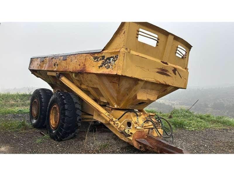 CAT D250B Dump Trailers