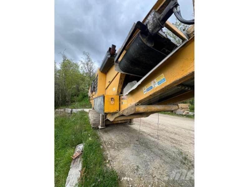 Extec C12 Crushers