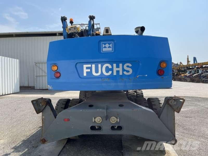 Fuchs MHL320 Waste / Industry Handlers